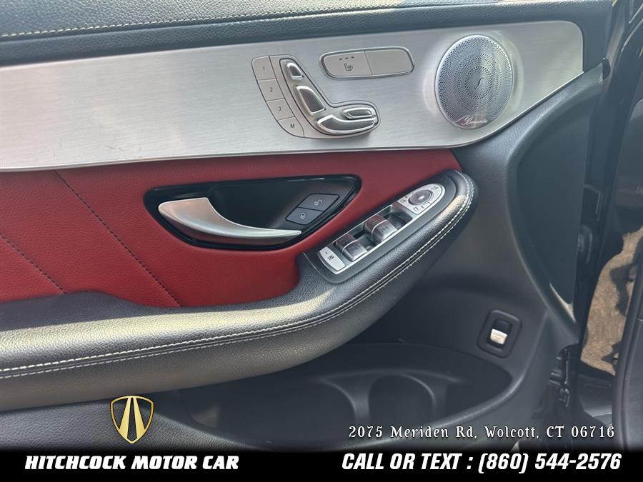 Vehicle image 23 of 62