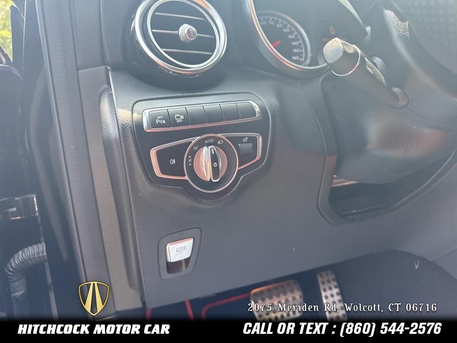 Vehicle image 25 of 62