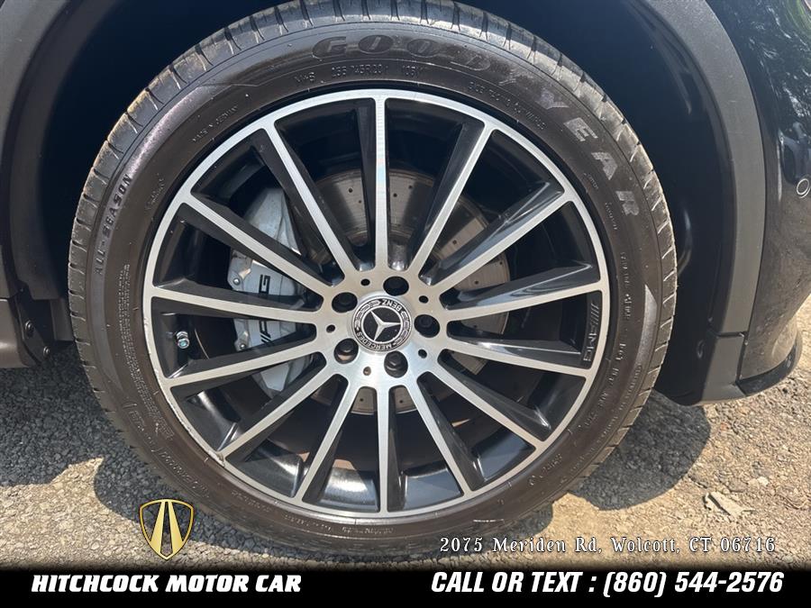 Vehicle image 18 of 62