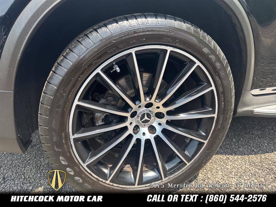 Vehicle image 19 of 62