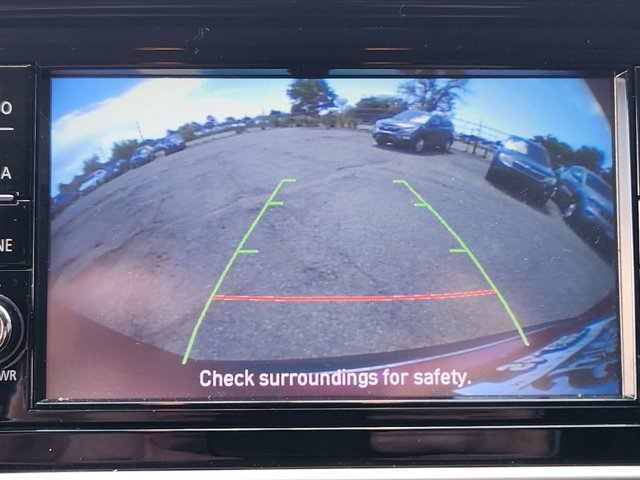 Vehicle image 13 of 22