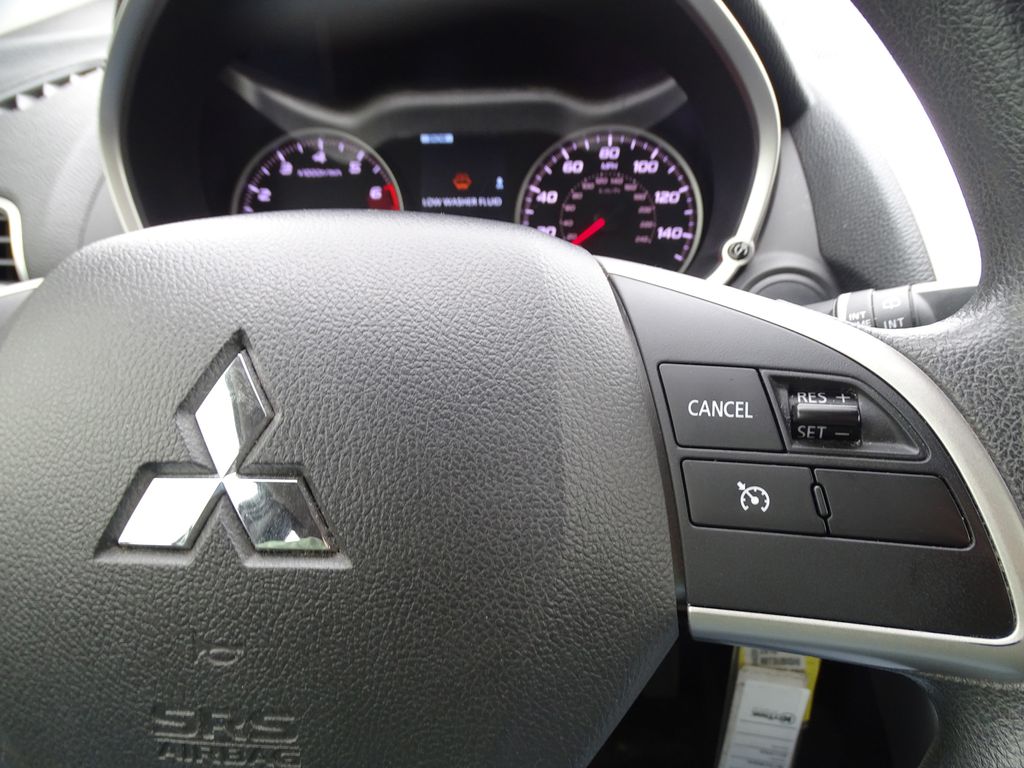 Vehicle image 18 of 43