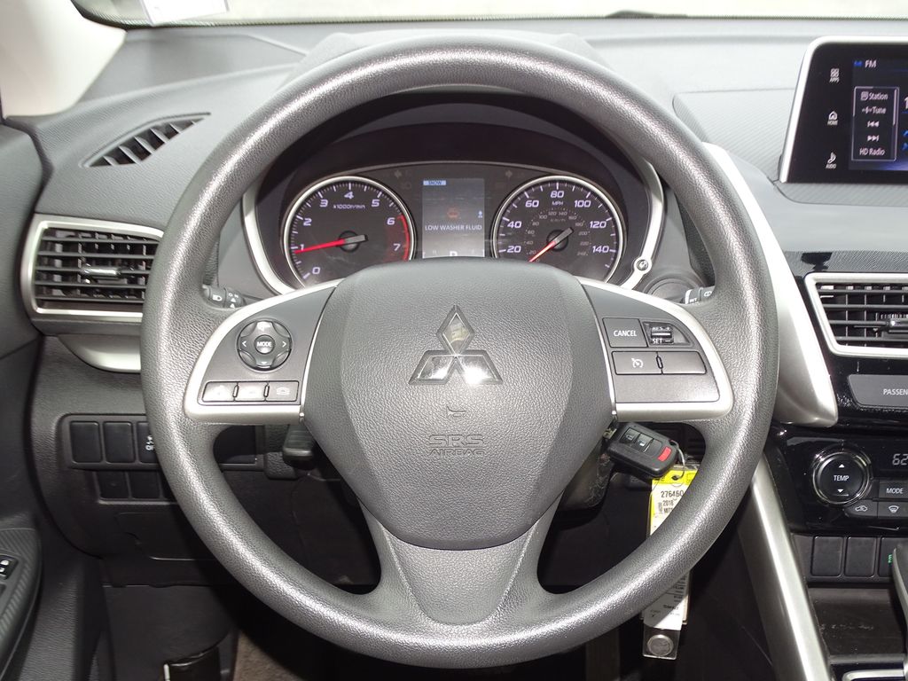Vehicle image 16 of 43