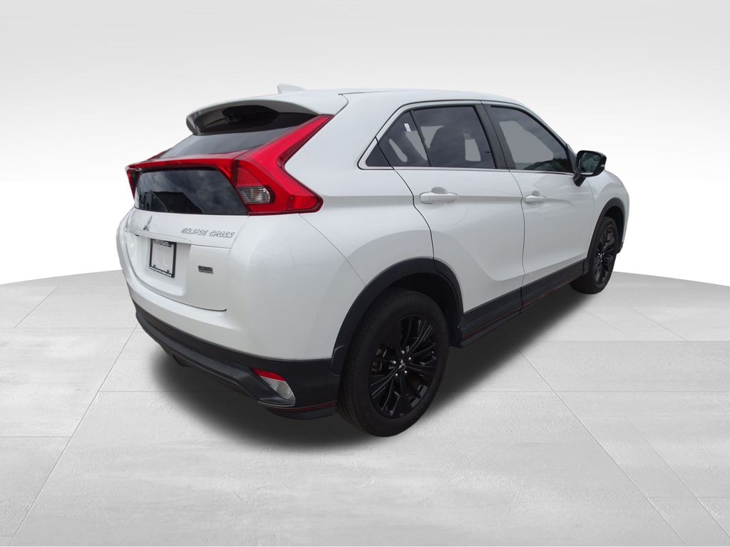 Vehicle image 4 of 43