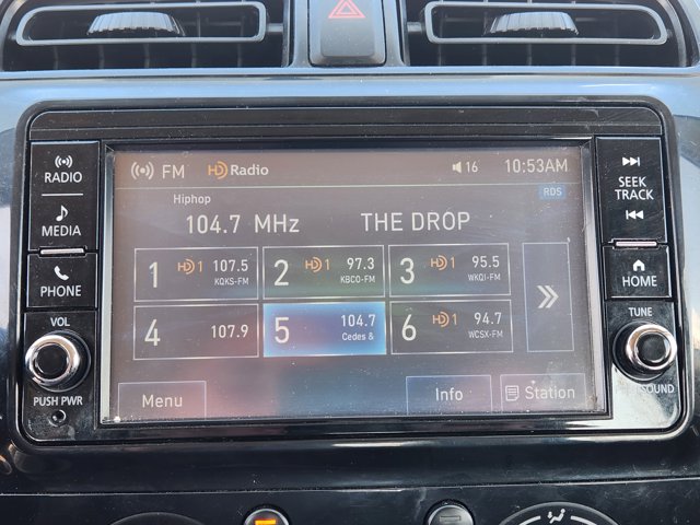 Vehicle image 12 of 21