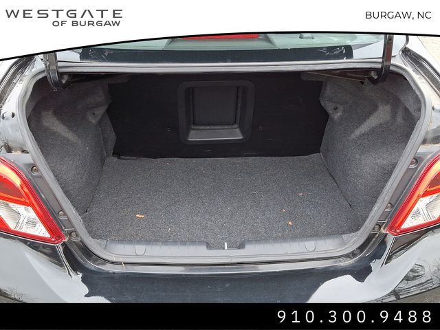 Vehicle image 28 of 31