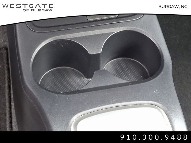 Vehicle image 24 of 31