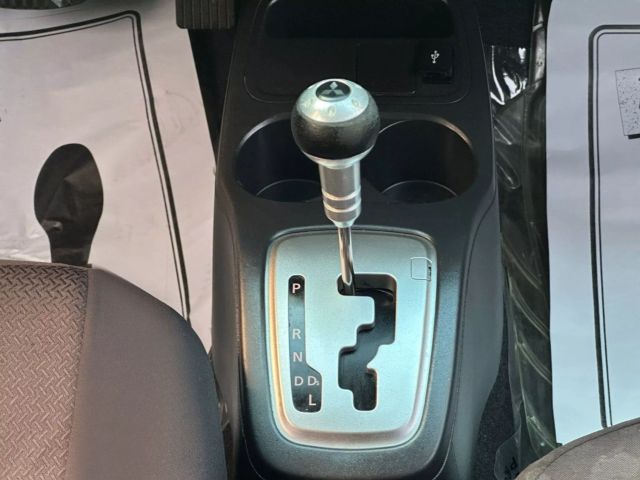 Vehicle image 15 of 24