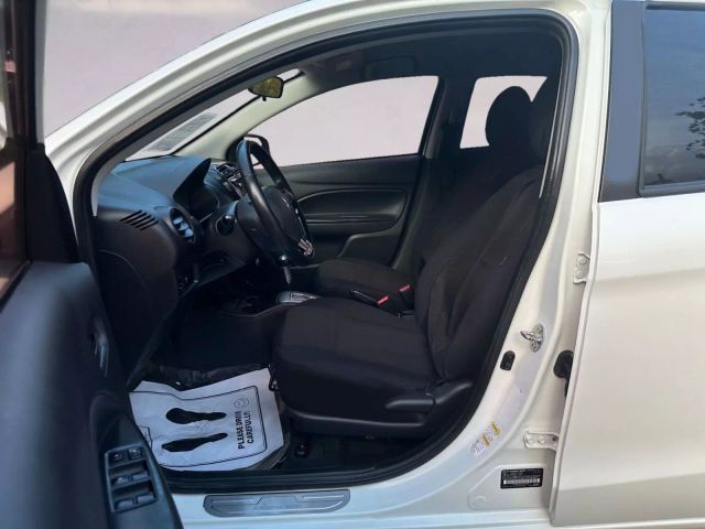 Vehicle image 11 of 24