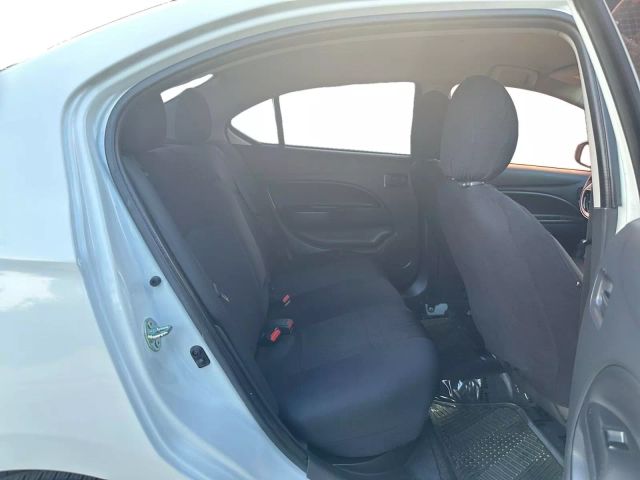 Vehicle image 20 of 24