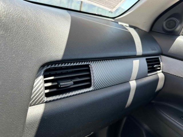 Vehicle image 24 of 35