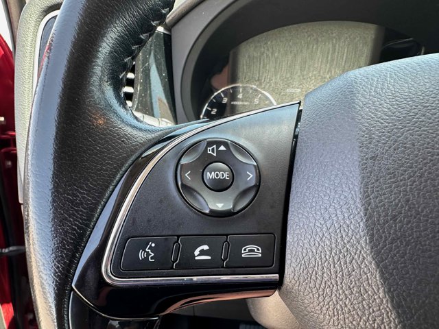 Vehicle image 27 of 35