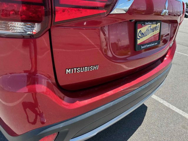 Vehicle image 11 of 35