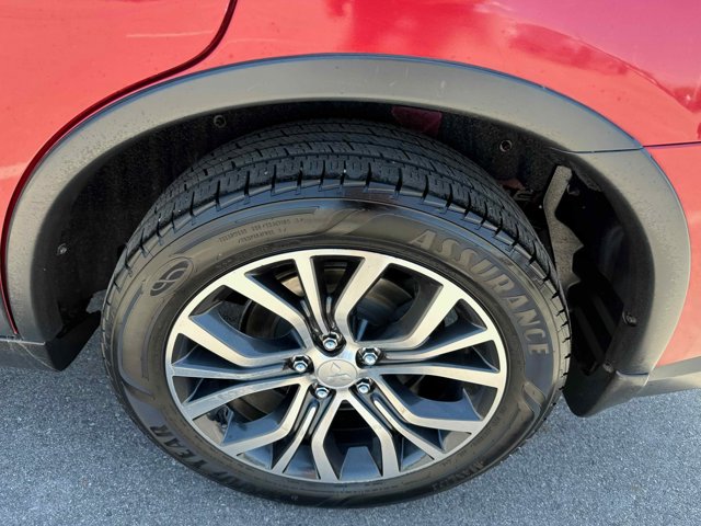 Vehicle image 14 of 35