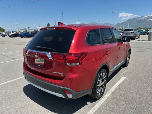 Vehicle image 5 of 35