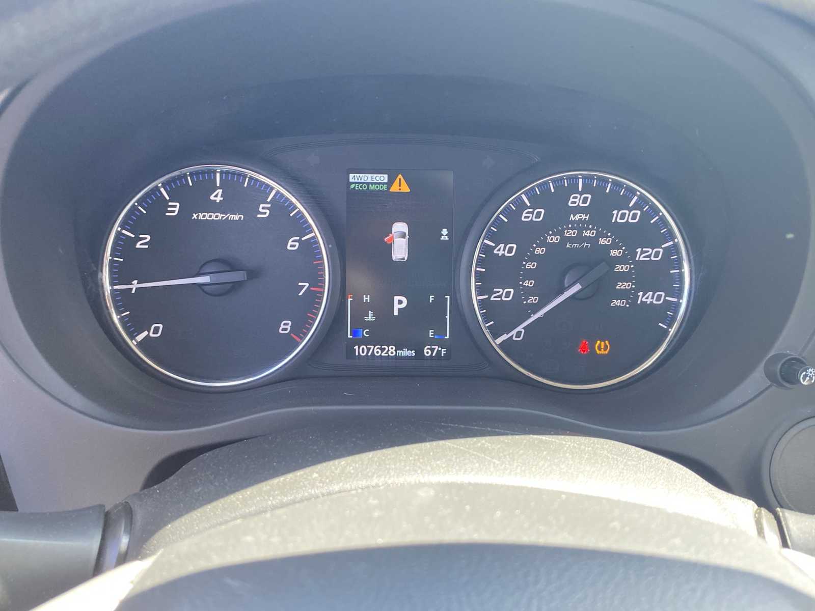 Vehicle image 21 of 29