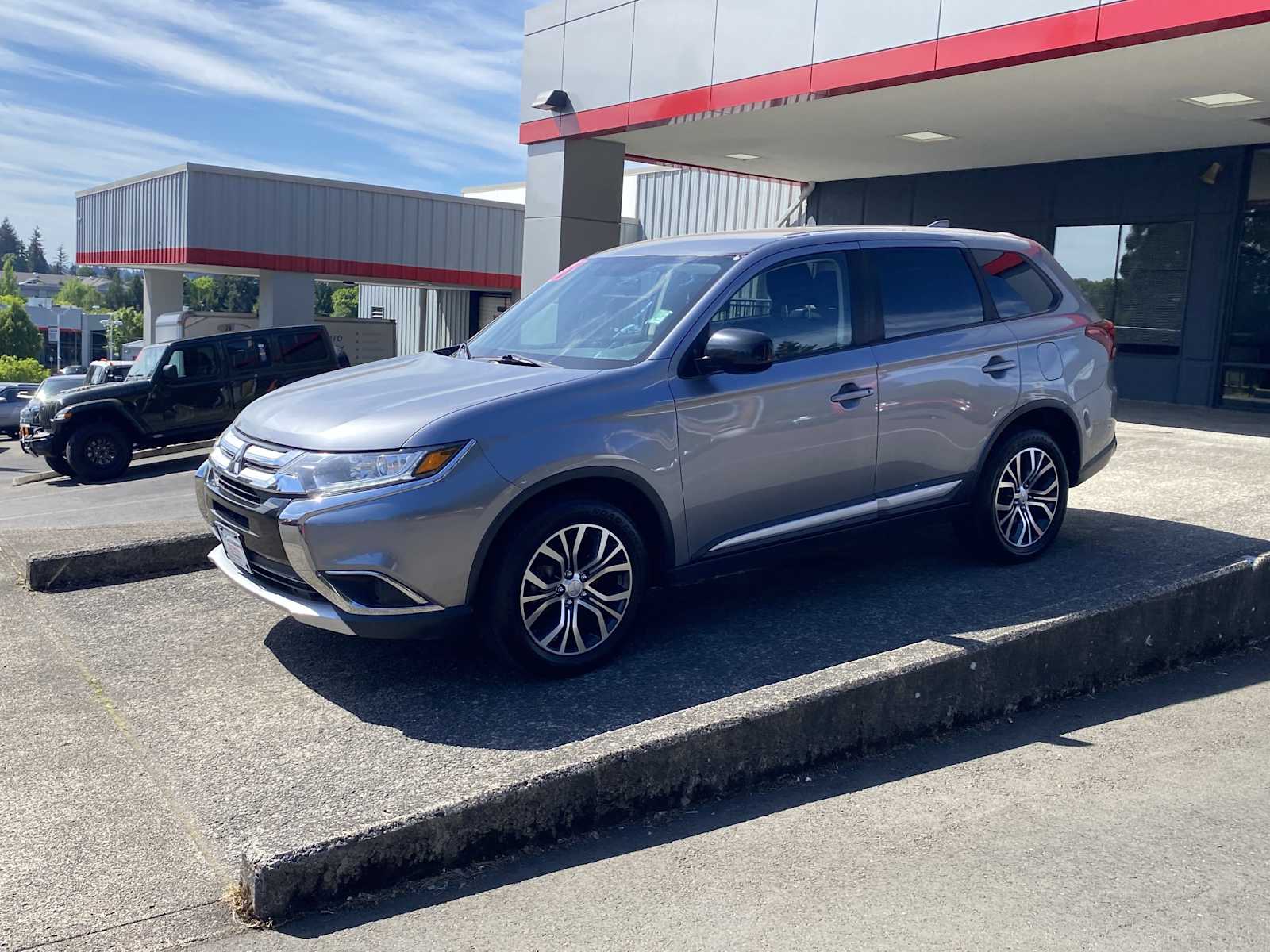 Vehicle image 1 of 29