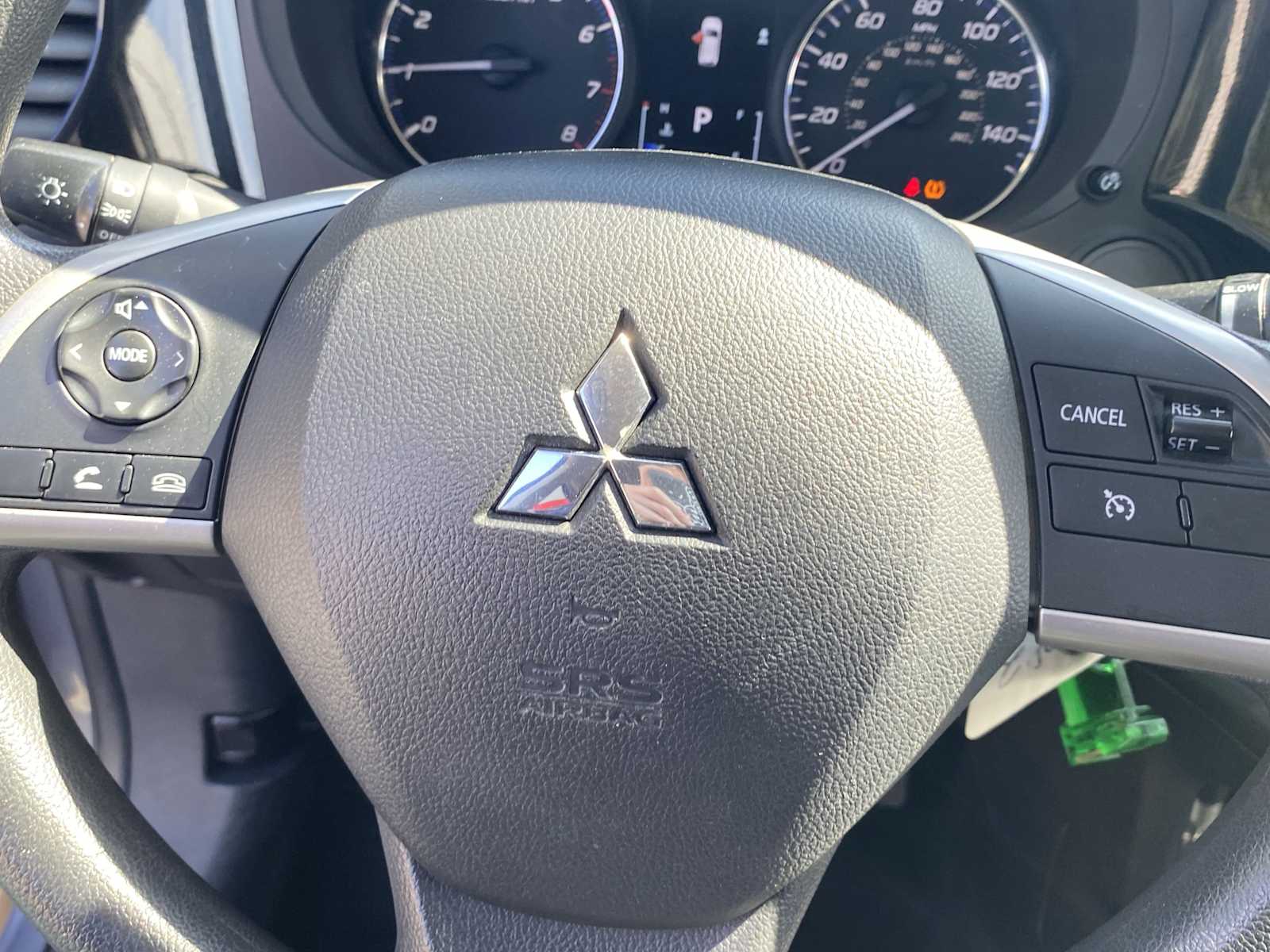 Vehicle image 22 of 29