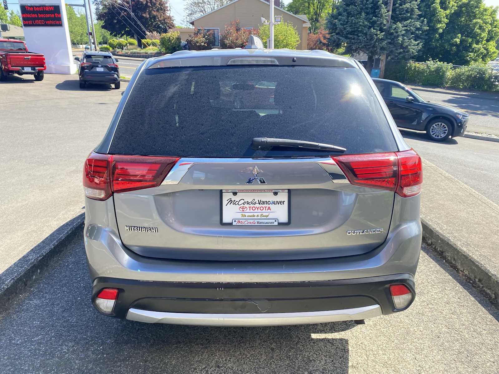 Vehicle image 7 of 29