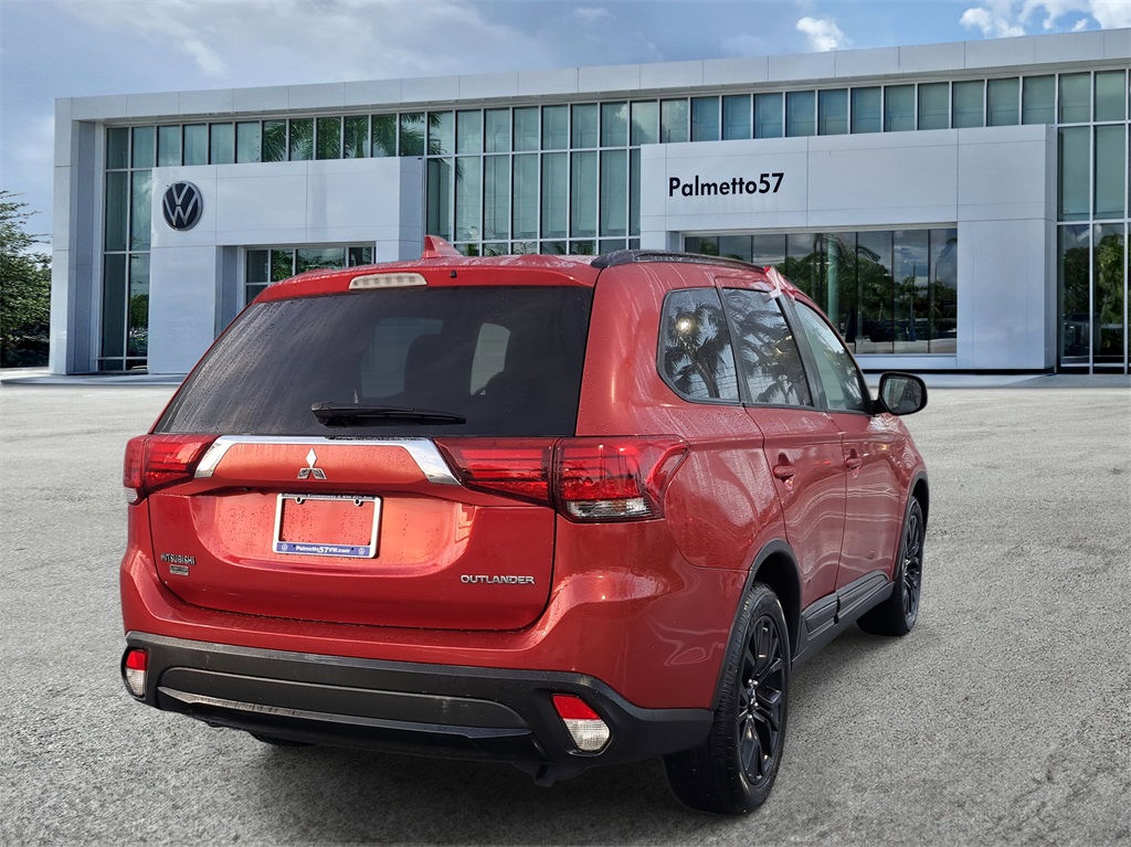Vehicle image 5 of 26