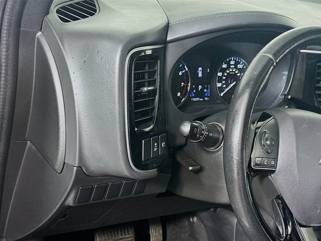 Vehicle image 14 of 37