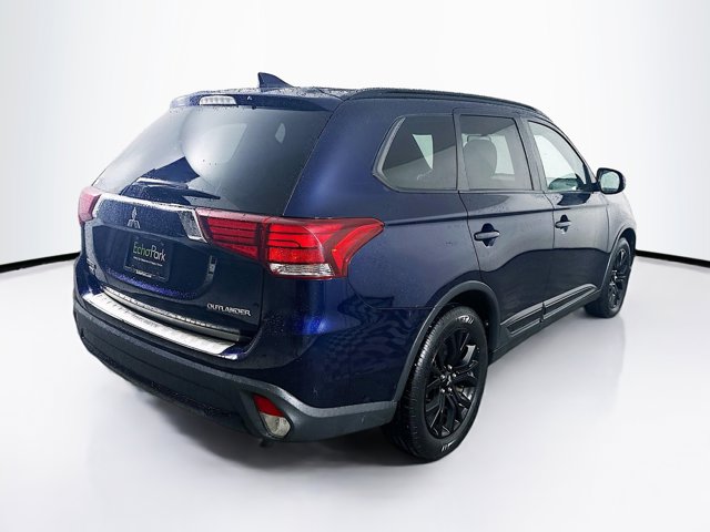 Vehicle image 4 of 37