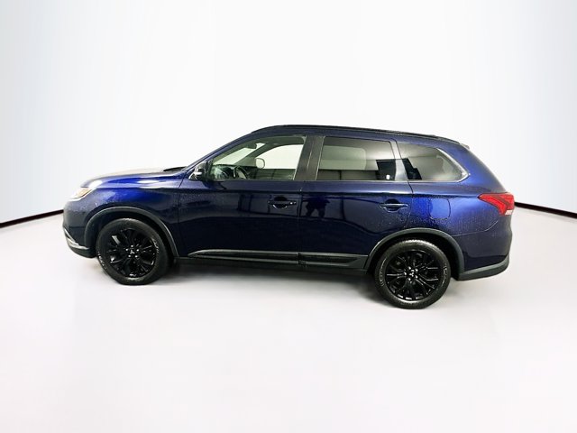 Vehicle image 7 of 37