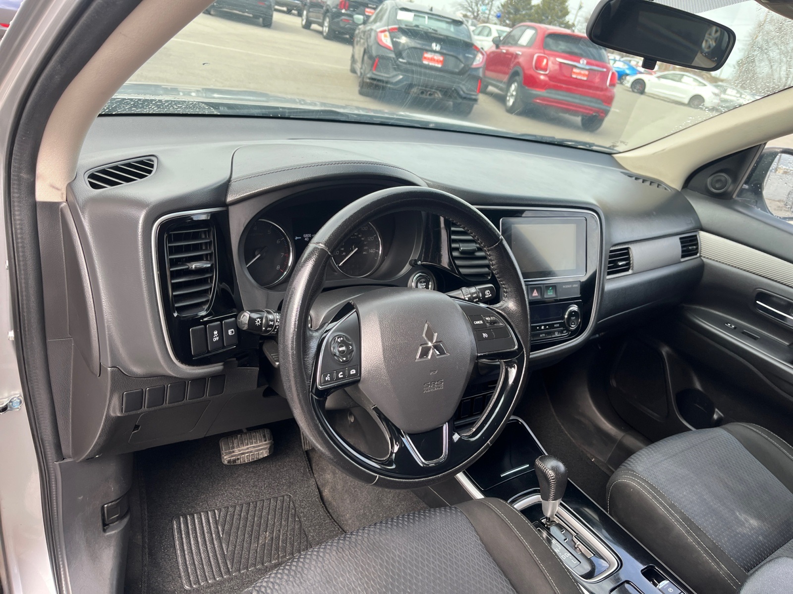 Vehicle image 18 of 35