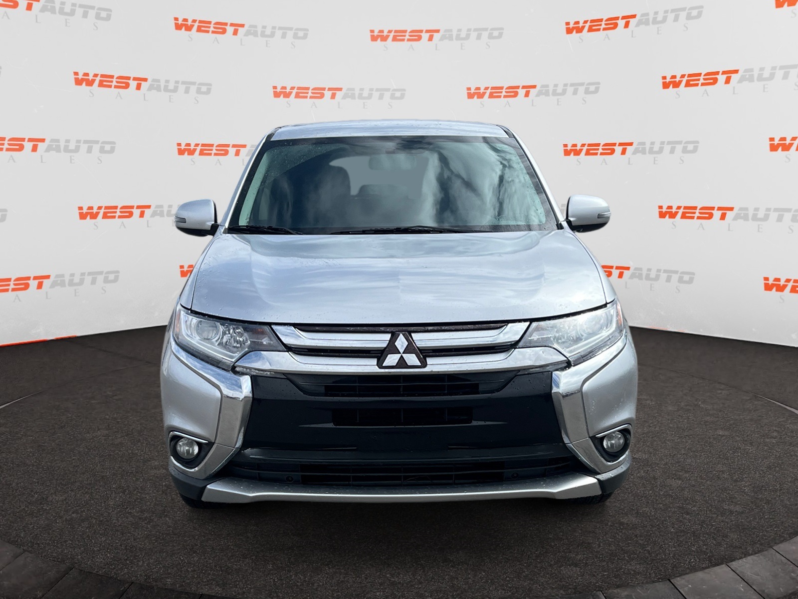 Vehicle image 2 of 35