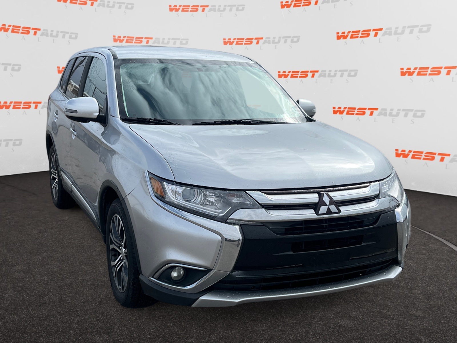 Vehicle image 3 of 35