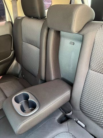 Vehicle image 36 of 39