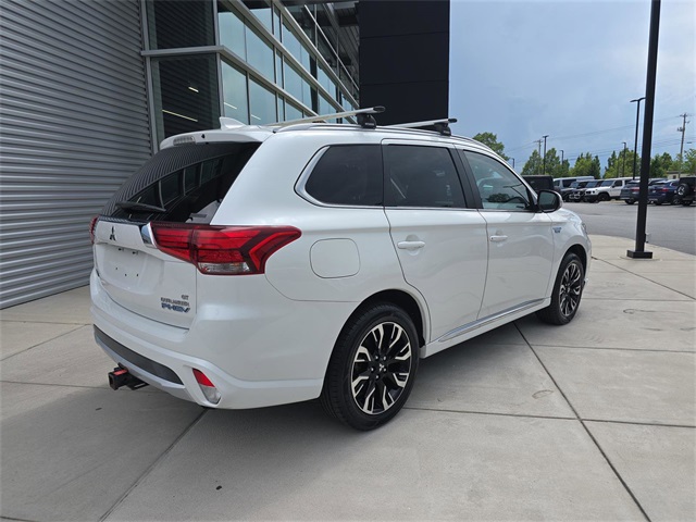 Vehicle image 5 of 38