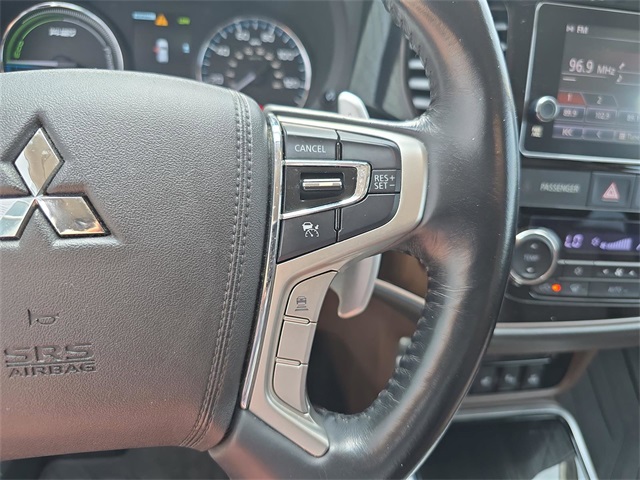 Vehicle image 21 of 38
