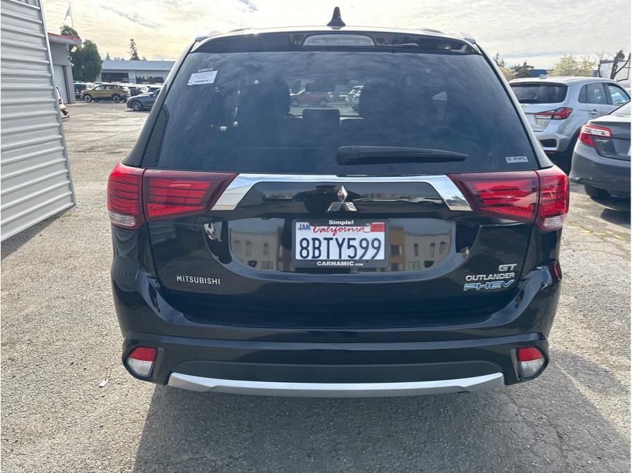 Vehicle image 7 of 23