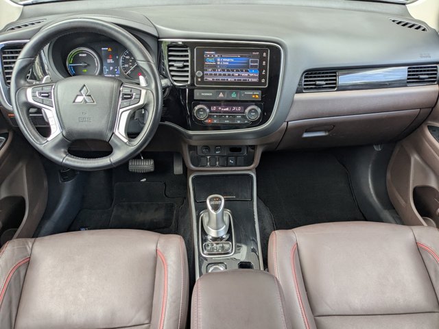 Vehicle image 13 of 31