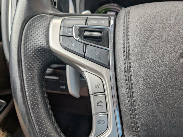 Vehicle image 23 of 31