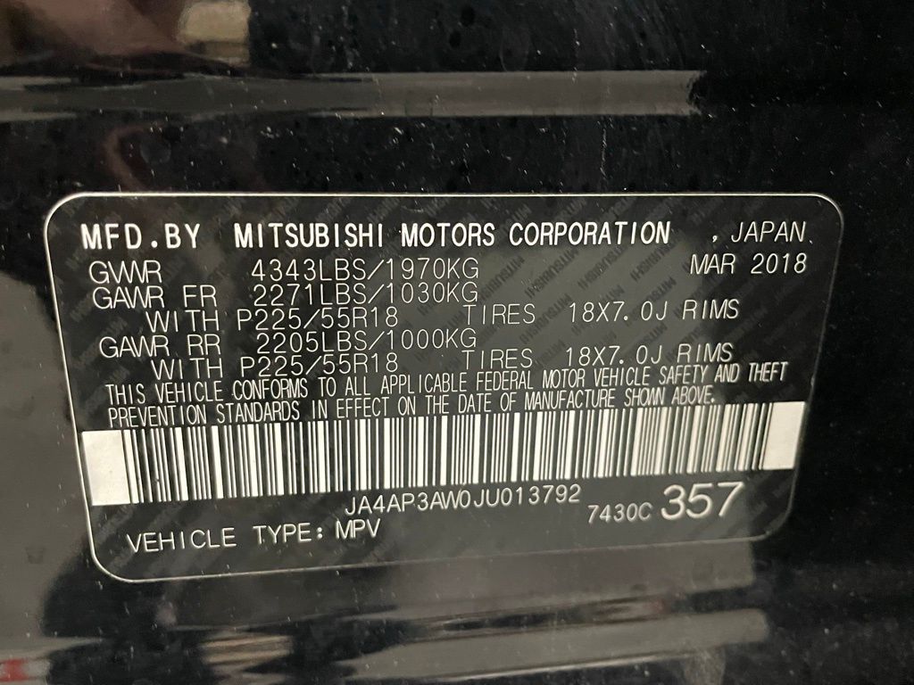 Vehicle image 13 of 32