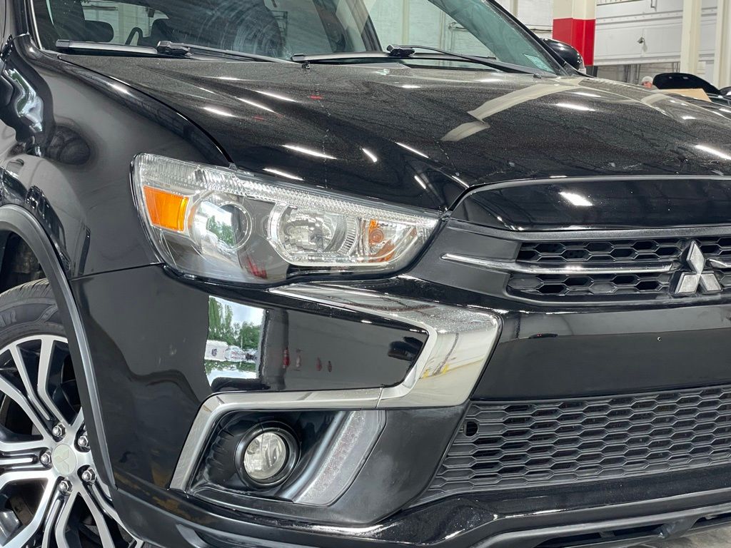 Vehicle image 32 of 32