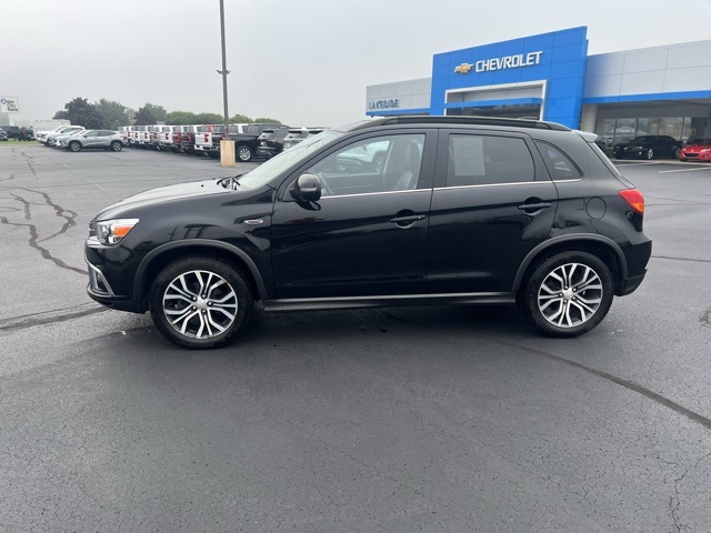 2018 Mitsubishi Outlander Sport SEL 2.4 Image 8 of 12
