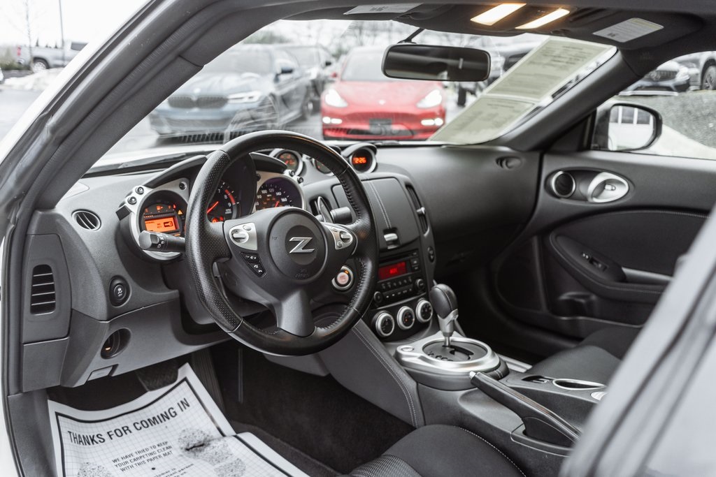 Vehicle image 12 of 36