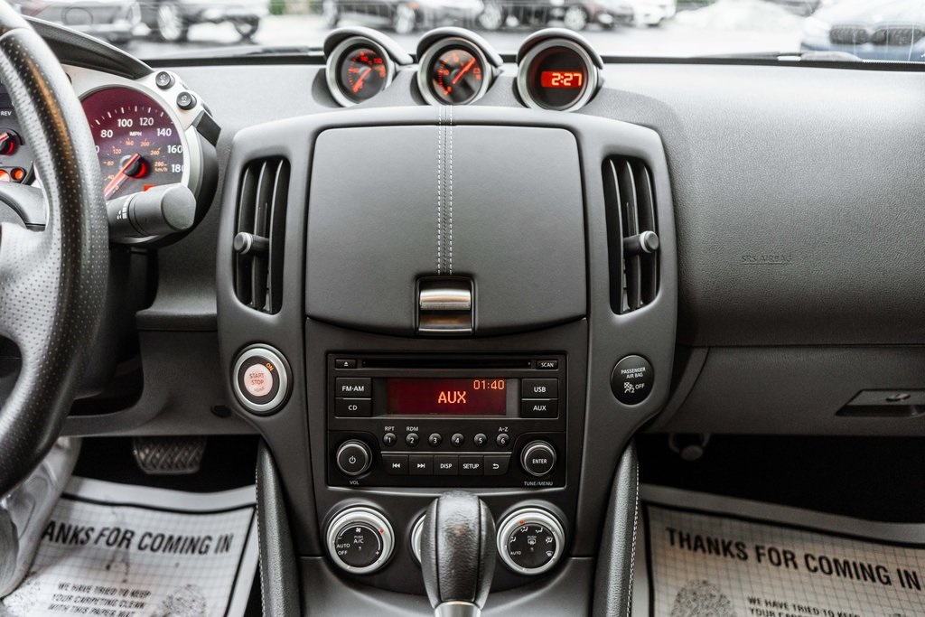 Vehicle image 20 of 36