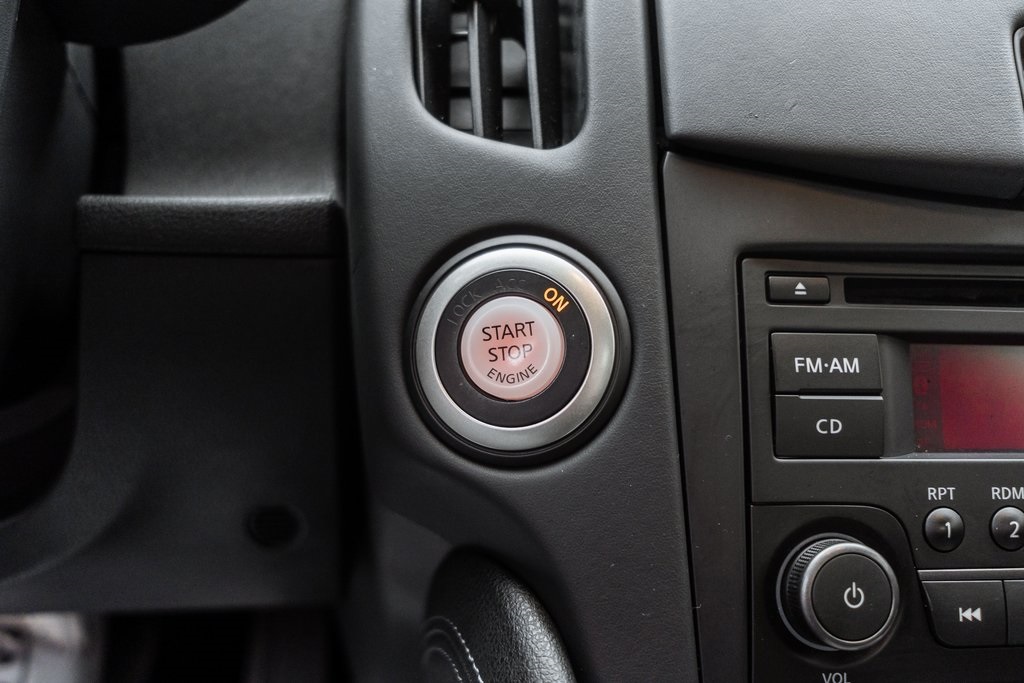 Vehicle image 24 of 36