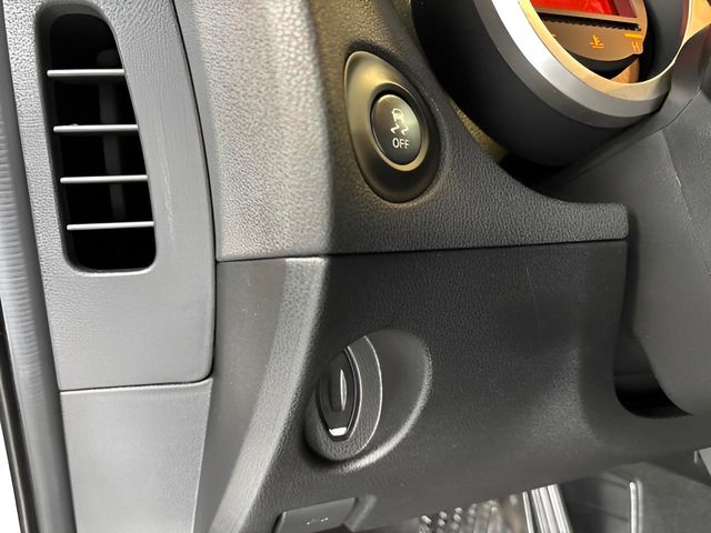 Vehicle image 19 of 27