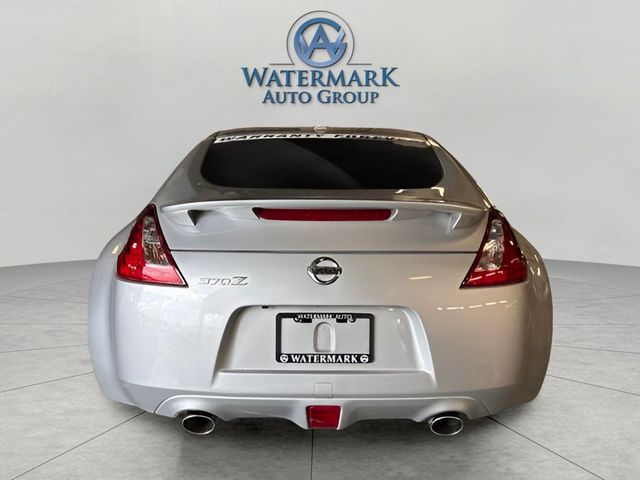 Vehicle image 4 of 27