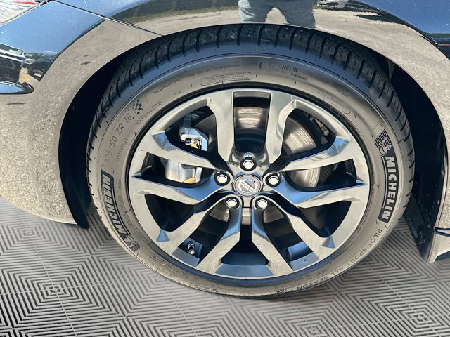 Vehicle image 30 of 31