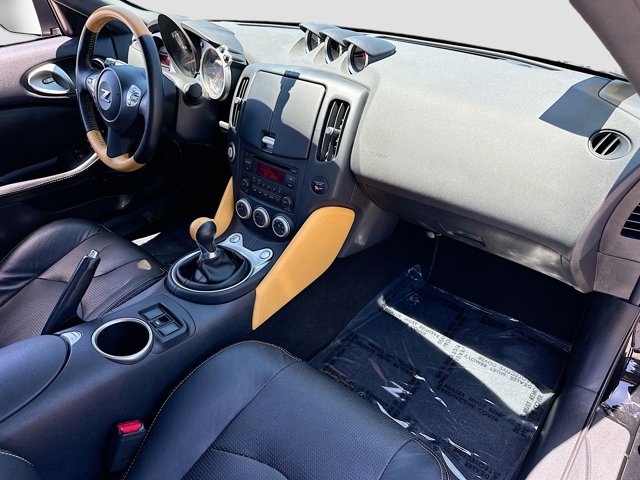 Vehicle image 26 of 31