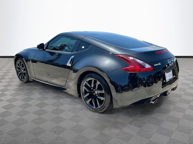 Vehicle image 8 of 31