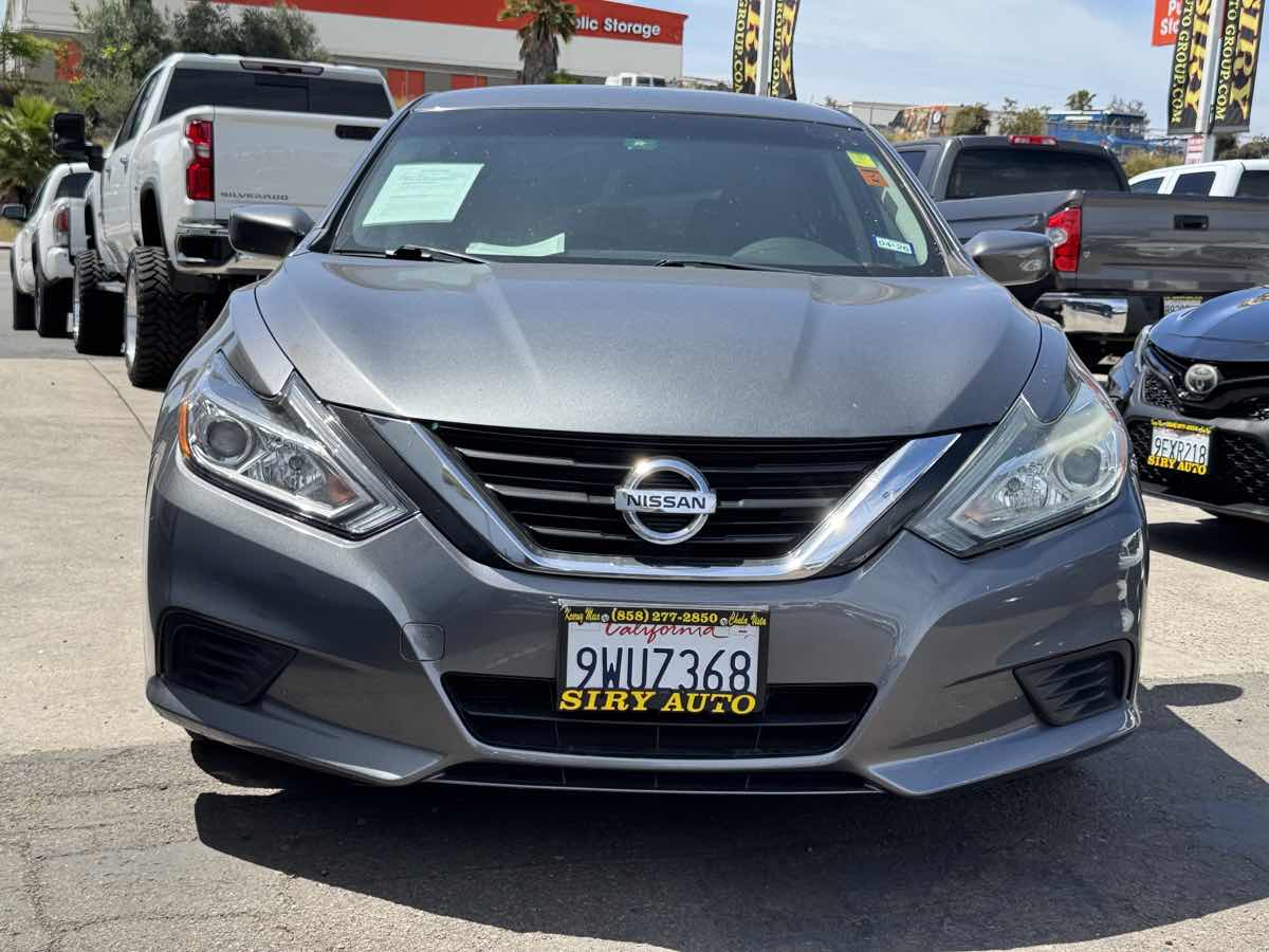 2018 Nissan Altima 2.5 S Image 3 of 27