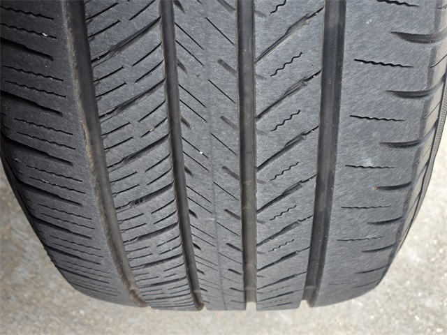 Vehicle image 11 of 33