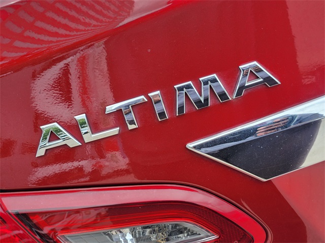 Vehicle image 33 of 33